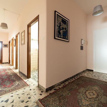 Budget Apartment Roma 70 Stazione Centrale Cagliari Exteriör bild