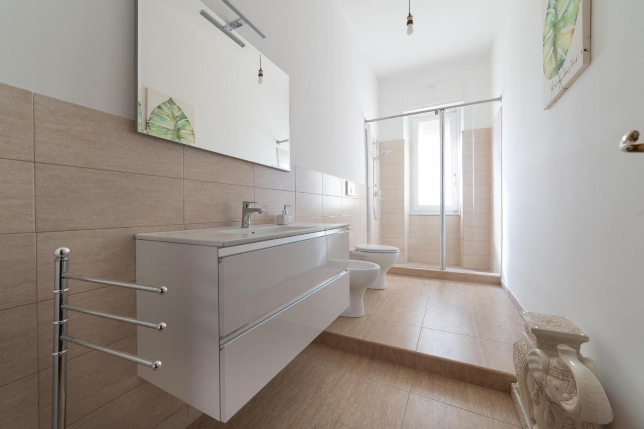 Budget Apartment Roma 70 Stazione Centrale Cagliari Exteriör bild