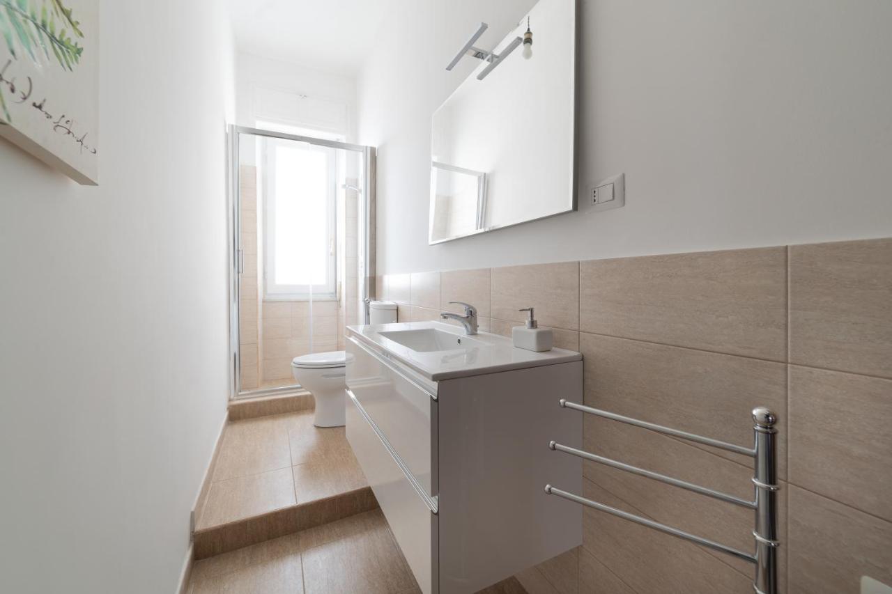 Budget Apartment Roma 70 Stazione Centrale Cagliari Exteriör bild
