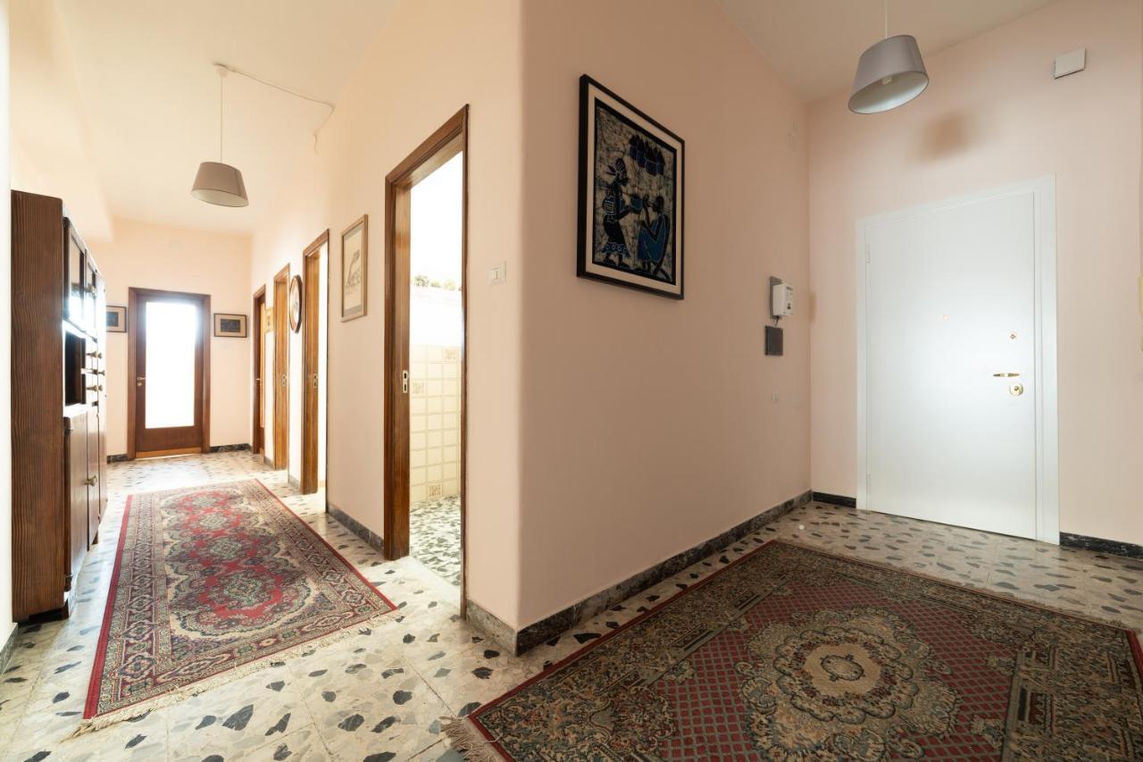 Budget Apartment Roma 70 Stazione Centrale Cagliari Exteriör bild